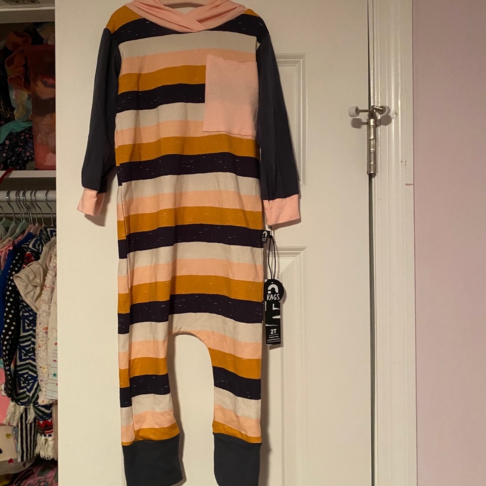 NWT RAGS TO RACHES 2T romper